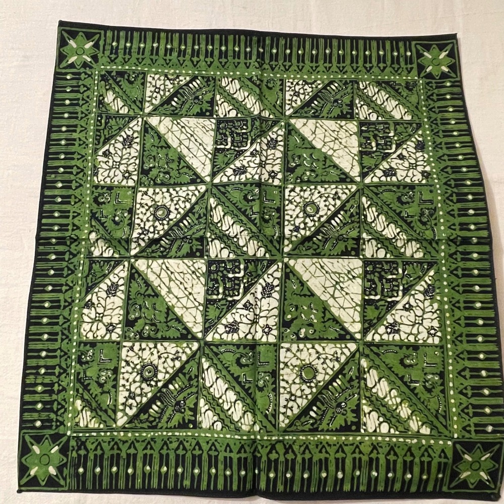 Cloth Napkin Green Black‎ Batik Fabric Square Handkerchief  Accent